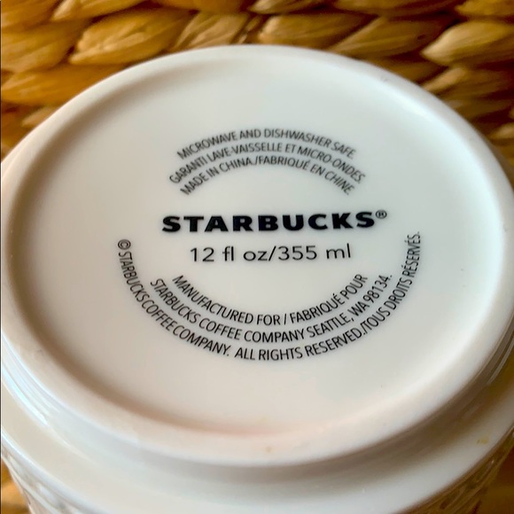 2 VTG Starbucks white embossed sunflower mugs - Picture 3 of 10